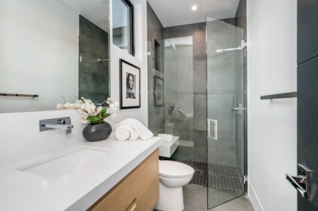 Clean bathroom image